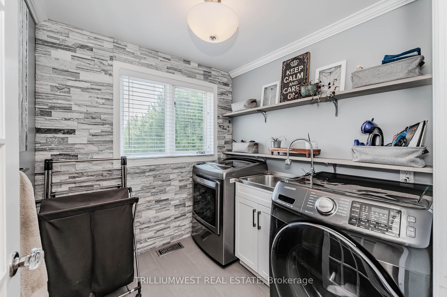 4032 Maddaugh Rd