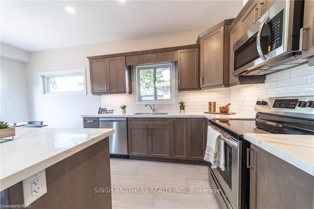 27 Mcmann Dr