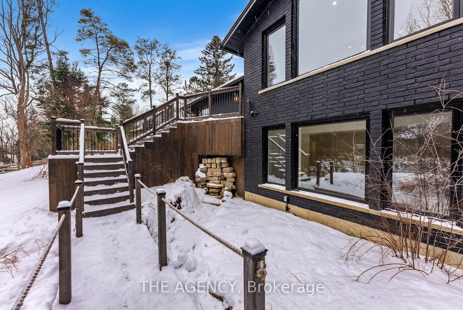 104 Grandview Drive