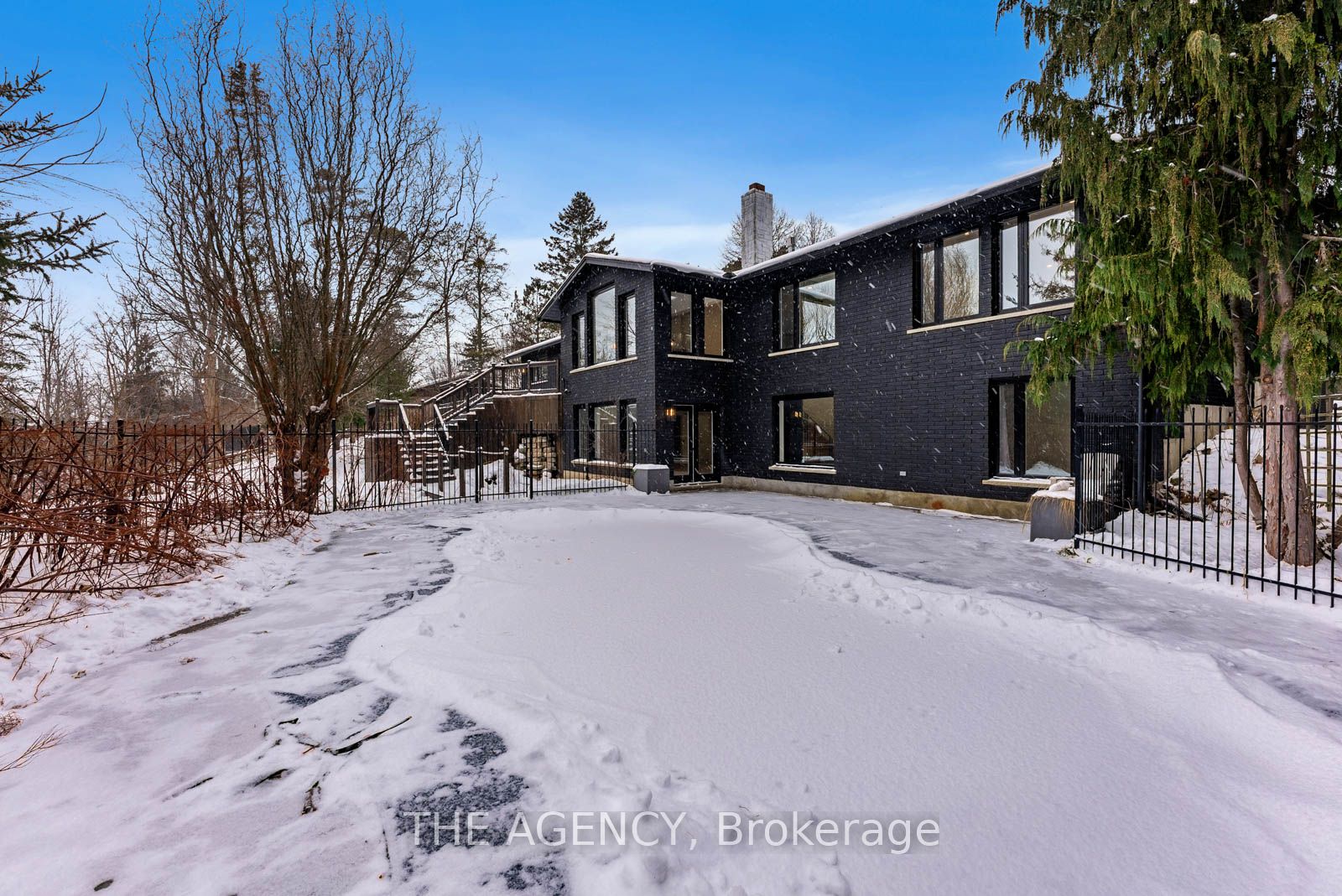 104 Grandview Drive