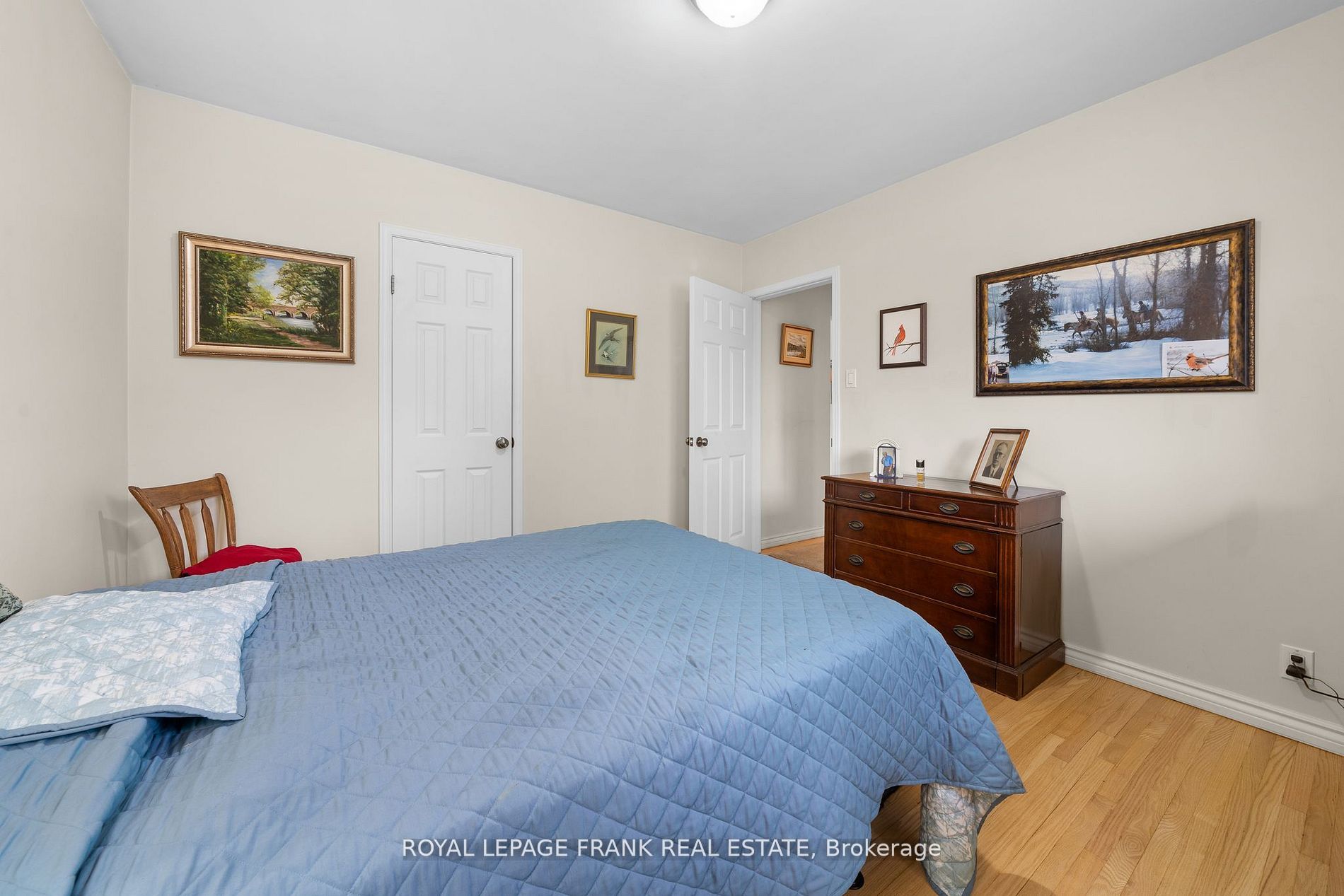100 Colborne Street W
