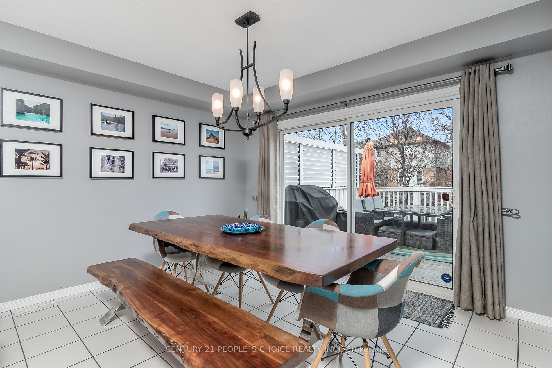 52 Grey Oak Dr
