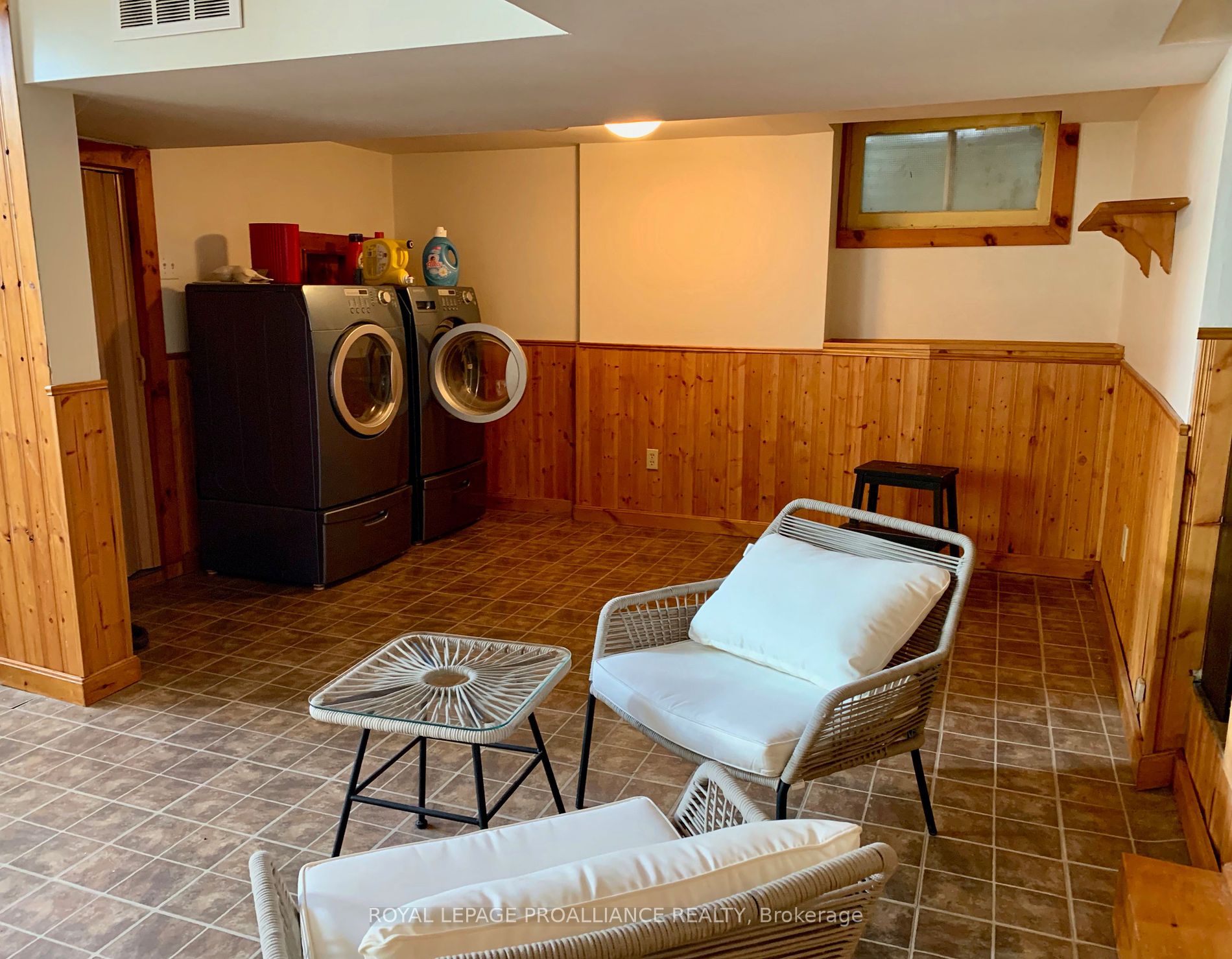 127 Barley Rd N