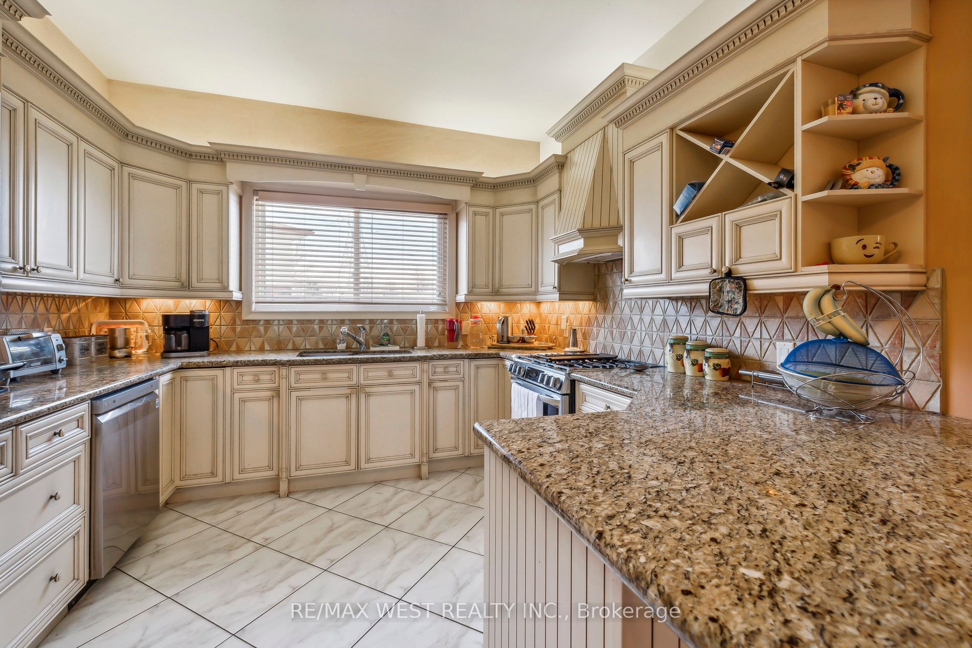 7105 York Drive