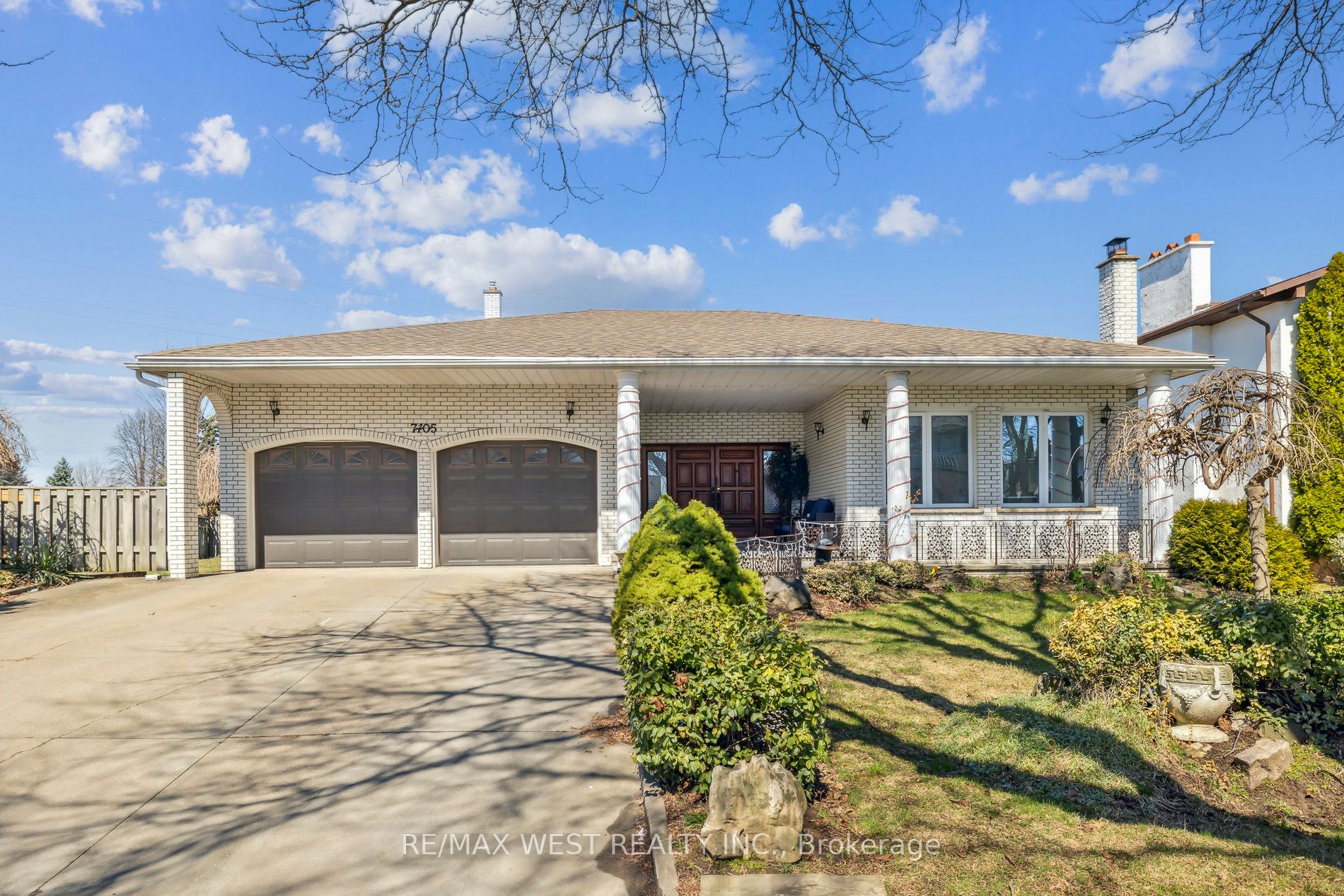7105 York Drive