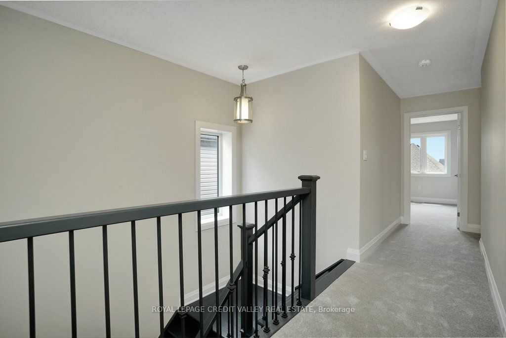 375 Chokecherry Crescent