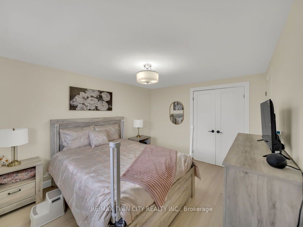 75 Bettley Crescent