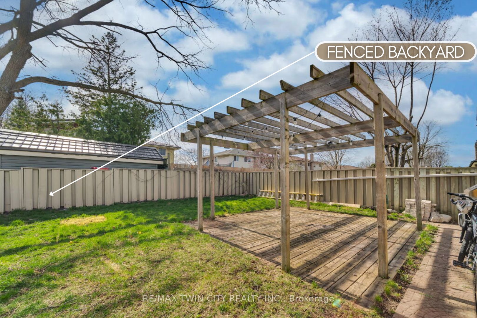75 Bettley Crescent