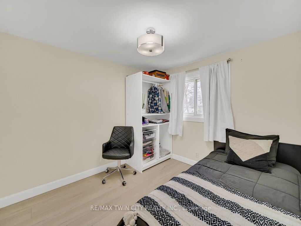 75 Bettley Crescent