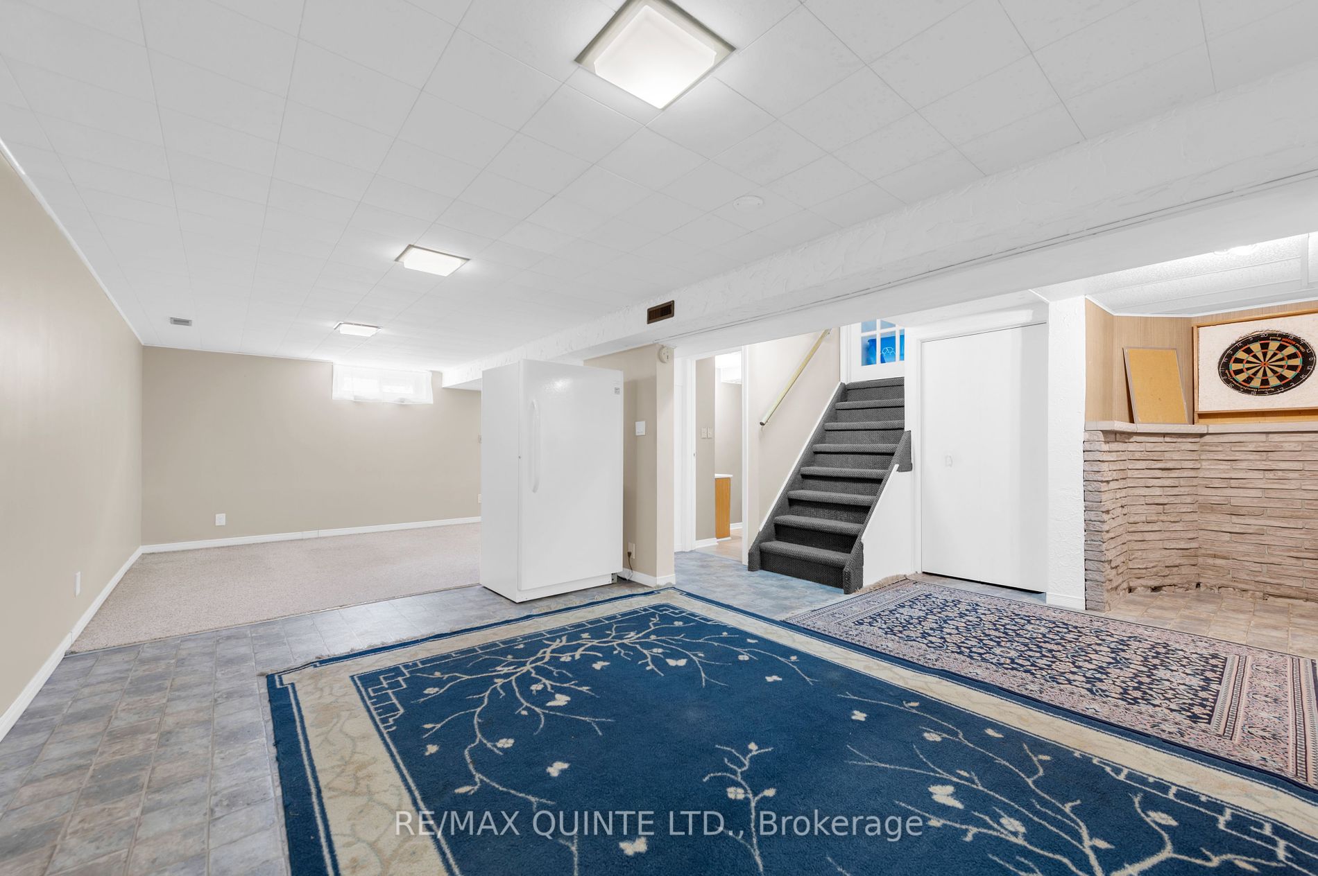 26 Lexington Crescent
