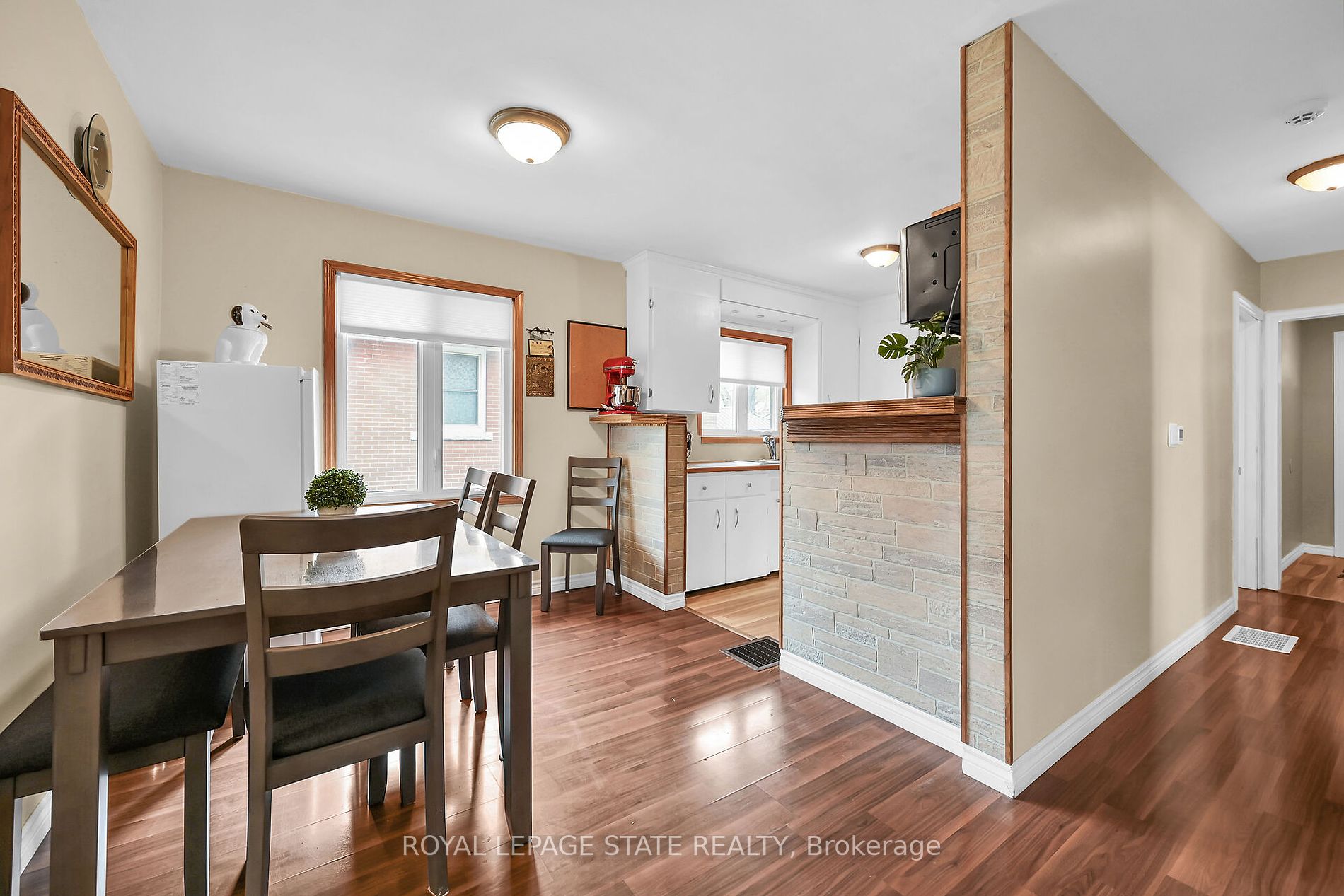 352 EAST 28TH Street