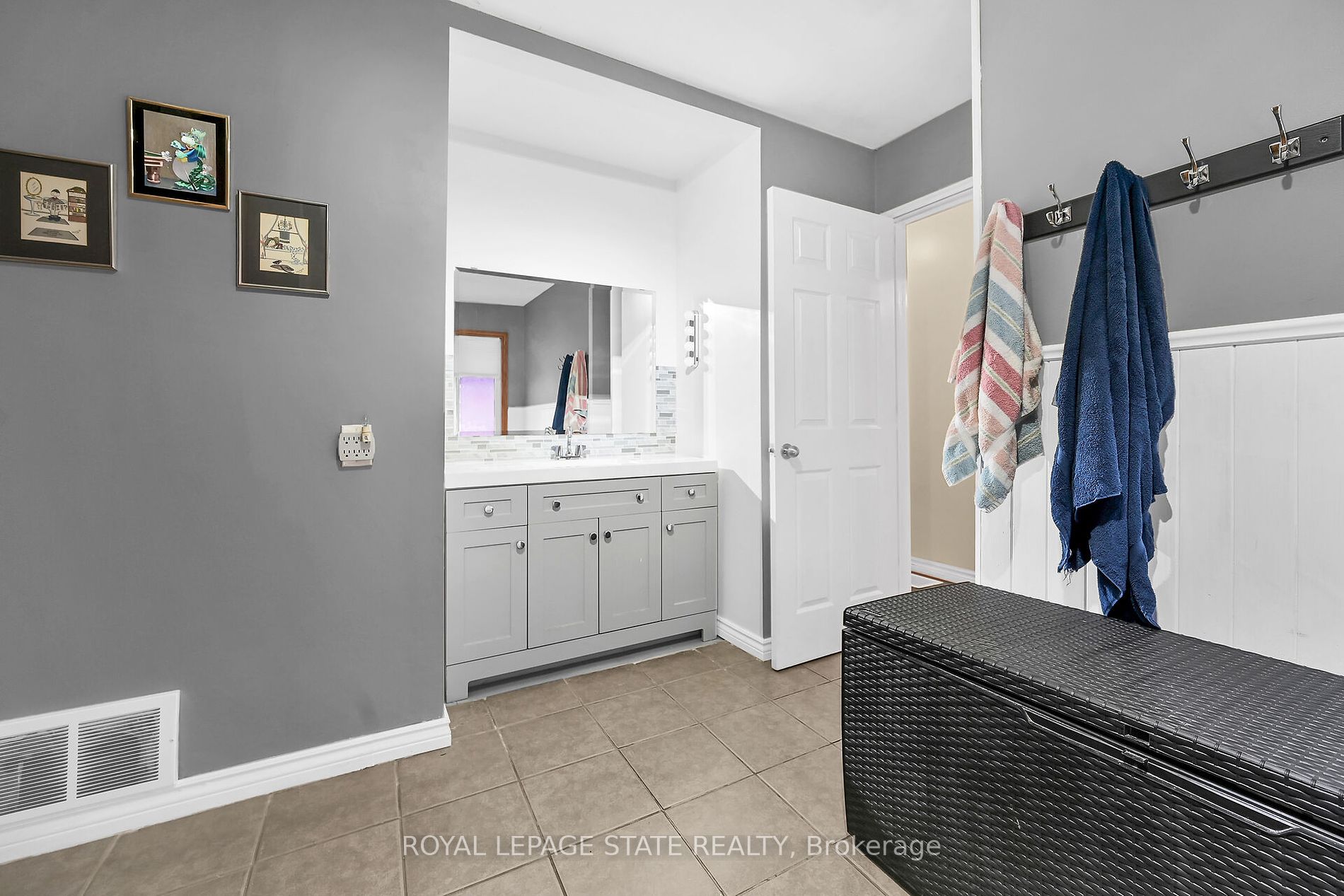 352 EAST 28TH Street