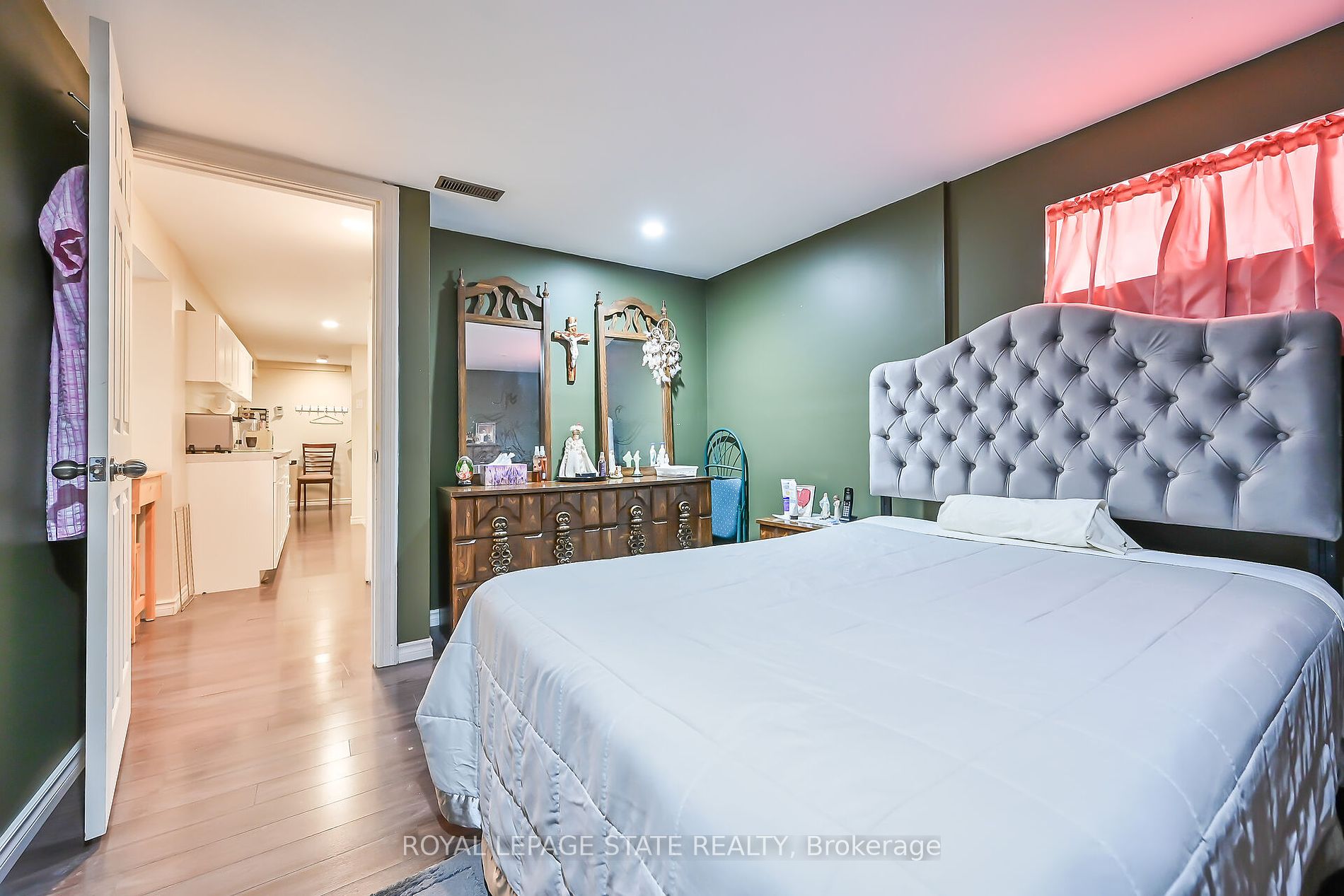 352 EAST 28TH Street