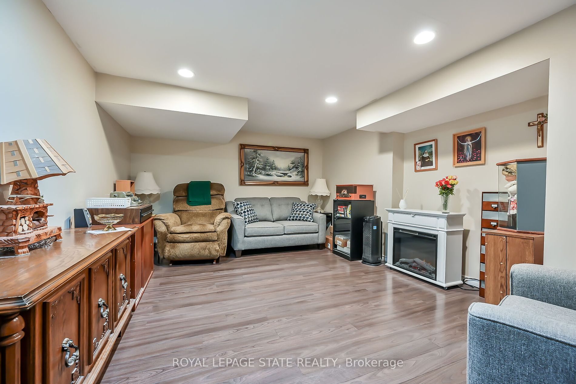 352 EAST 28TH Street