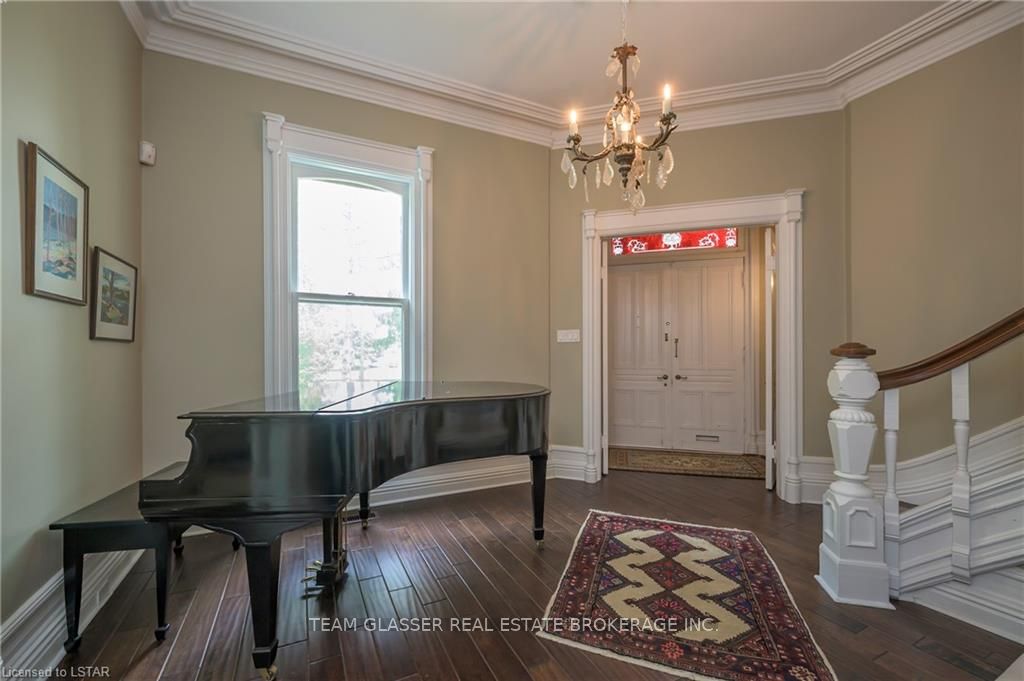 161 Windermere Rd