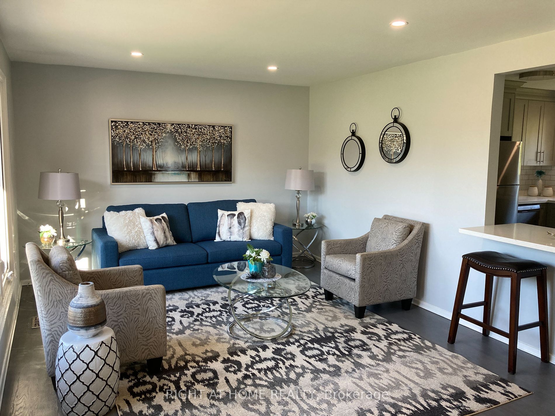 89 Greeningdon Drive