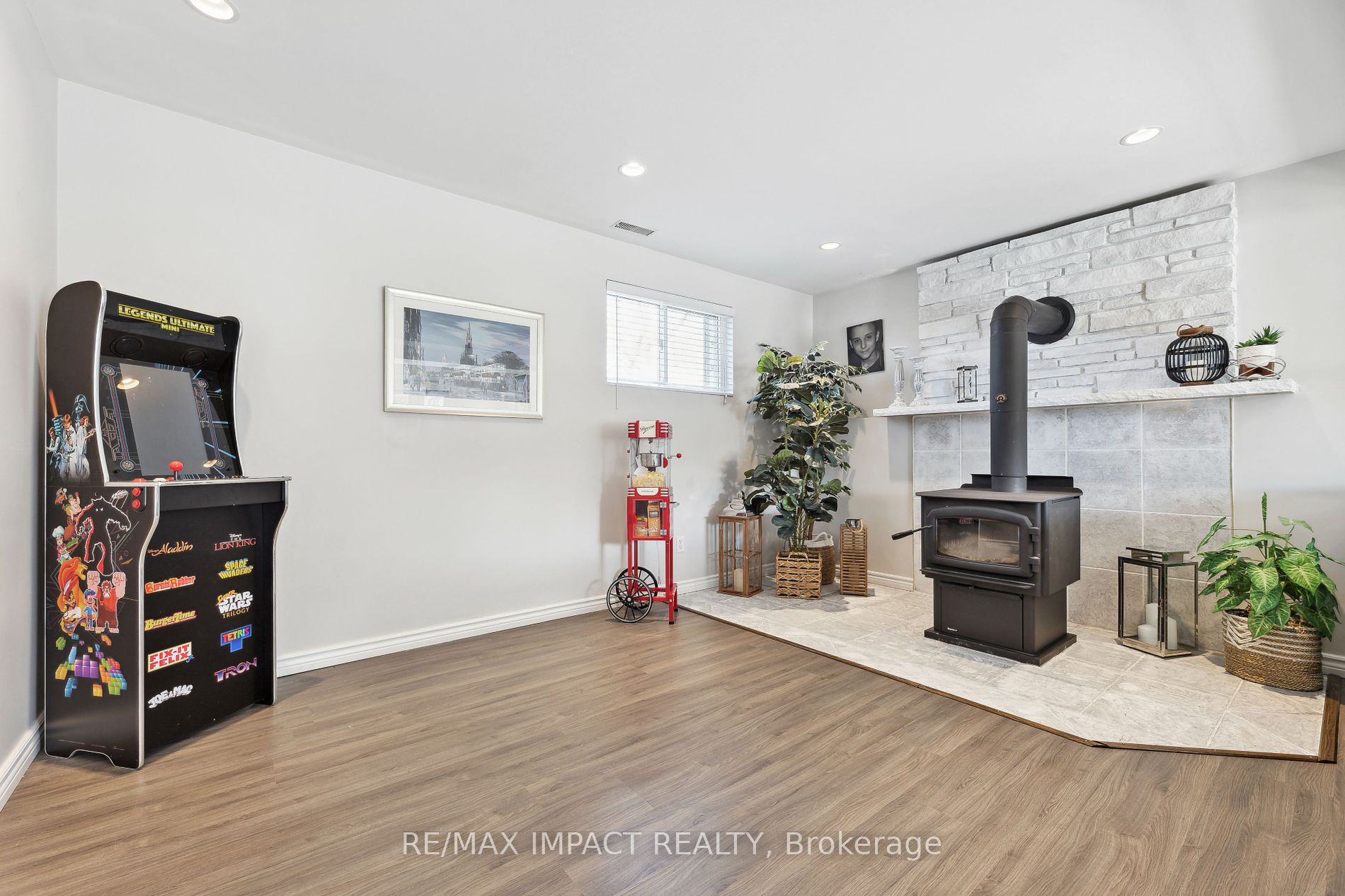 5 Woodfield Street