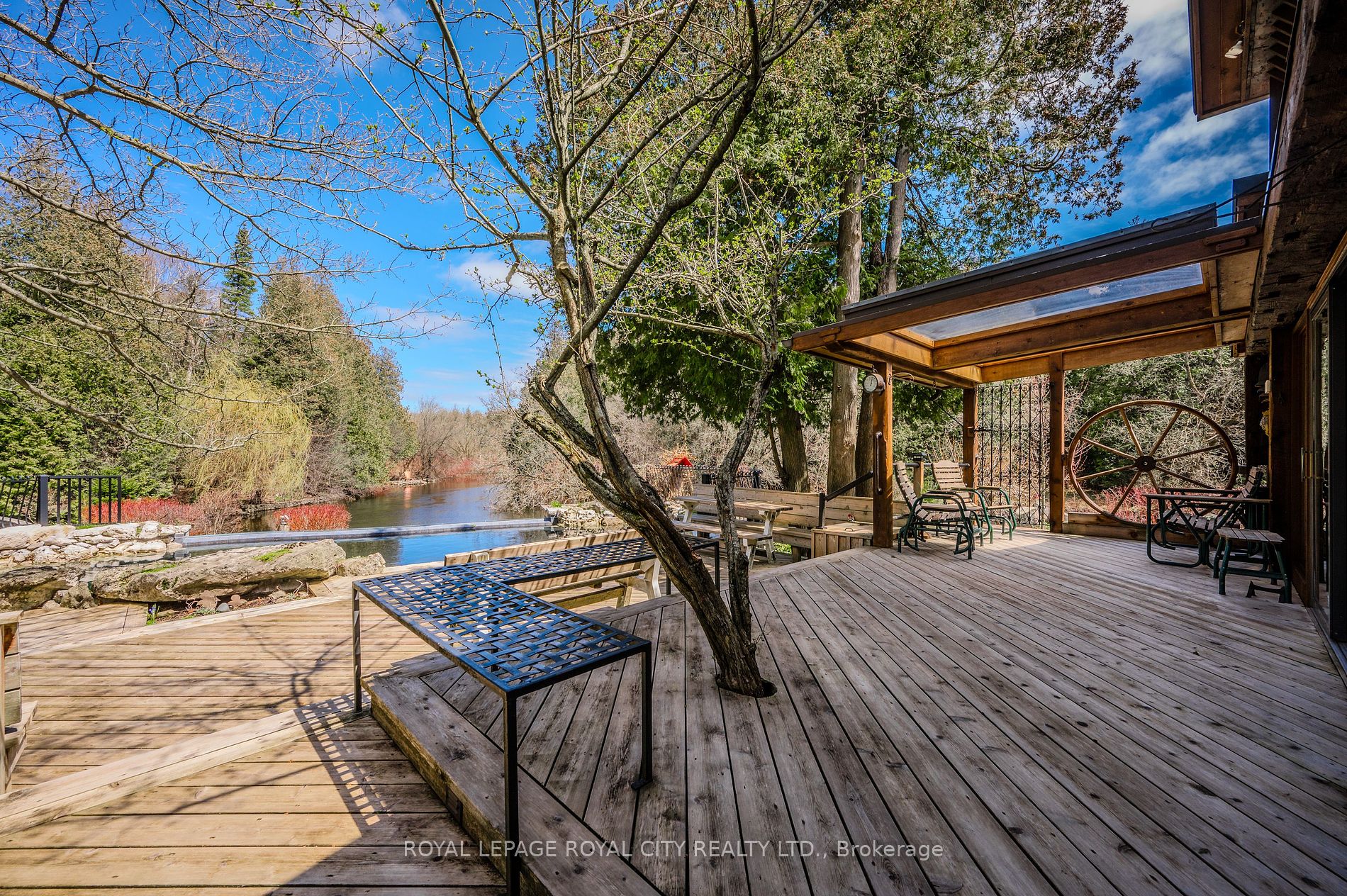 15 River Bluff Path