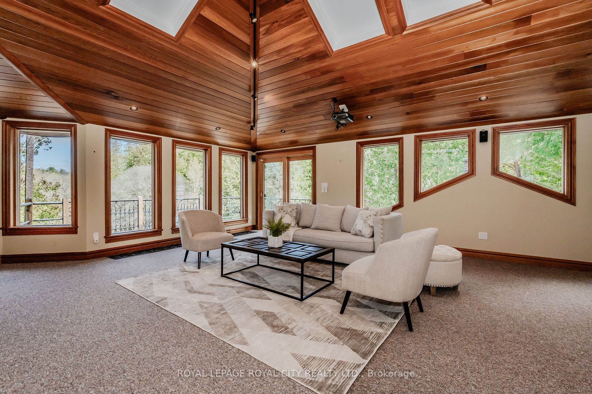 15 River Bluff Path