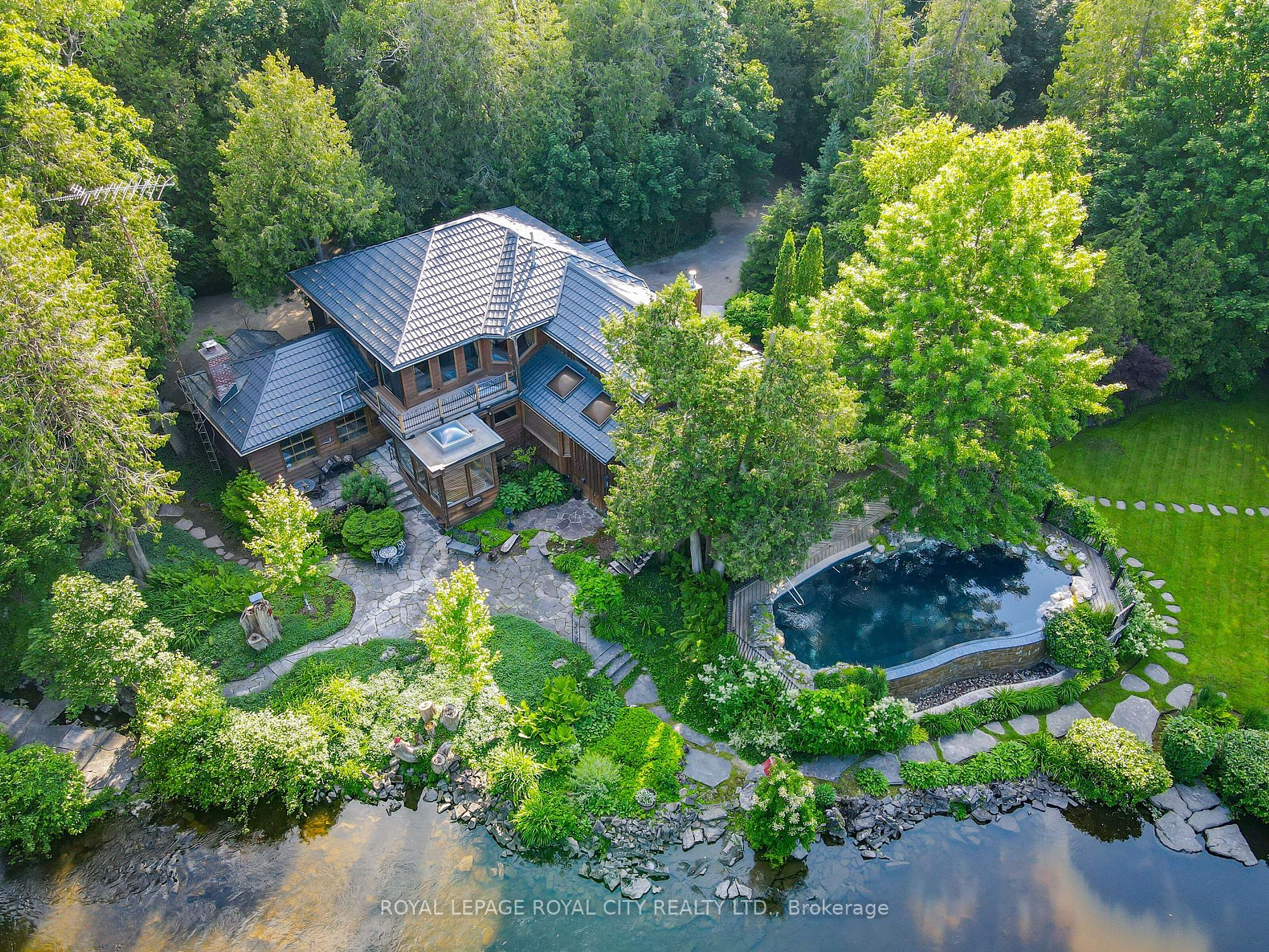 15 River Bluff Path