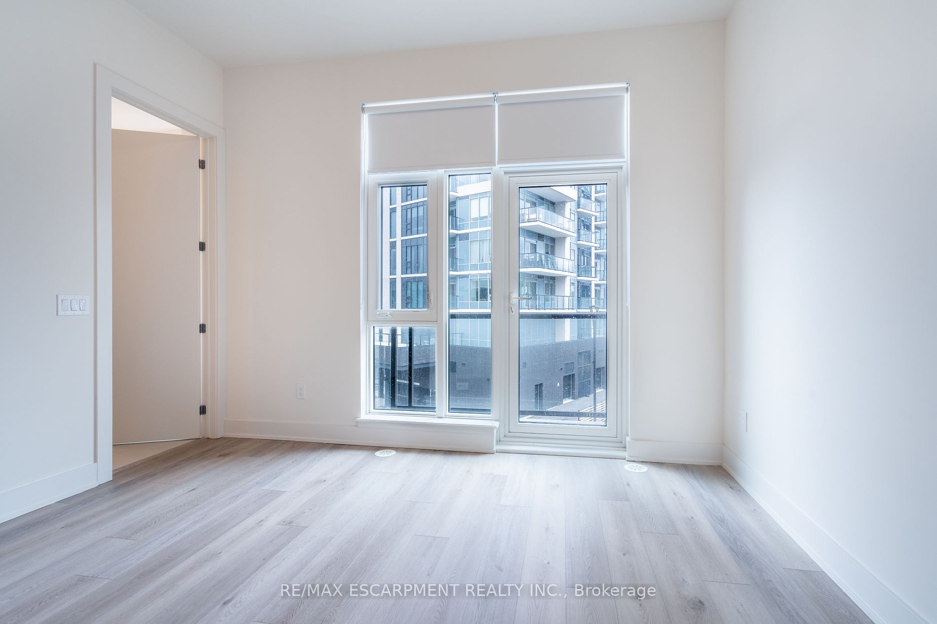 10 Windward Dr, #76