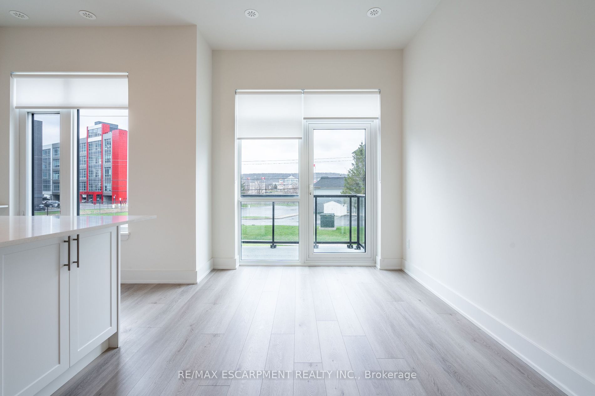 10 Windward Dr, #76