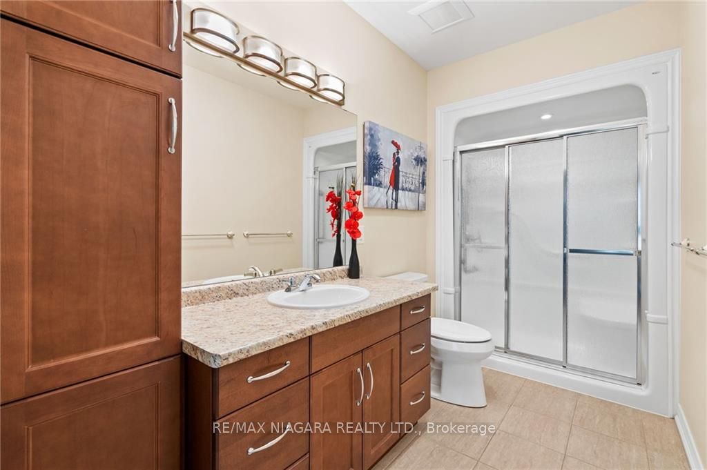 379 Scott St, #303
