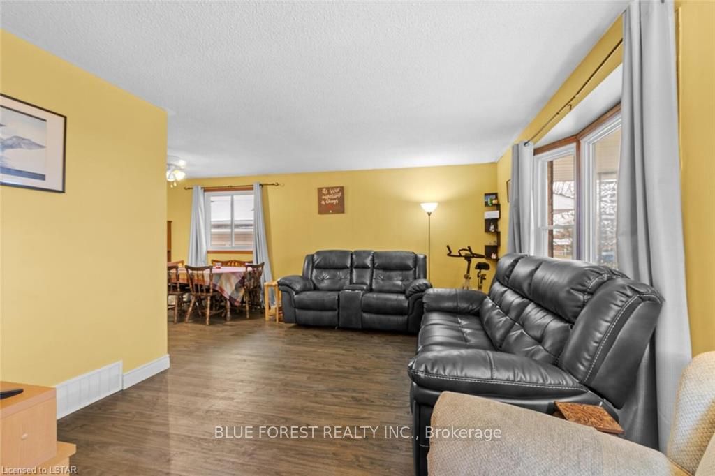 58 VANIER Place