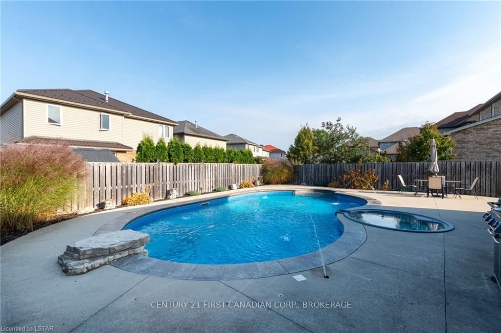 2655 TUCKER Court