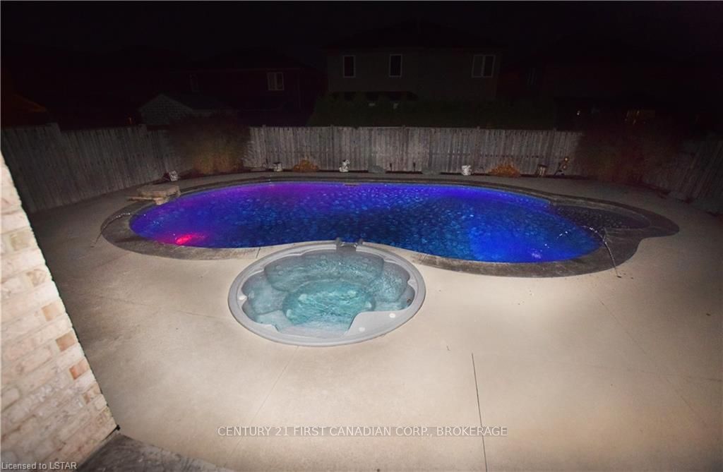 2655 TUCKER Court