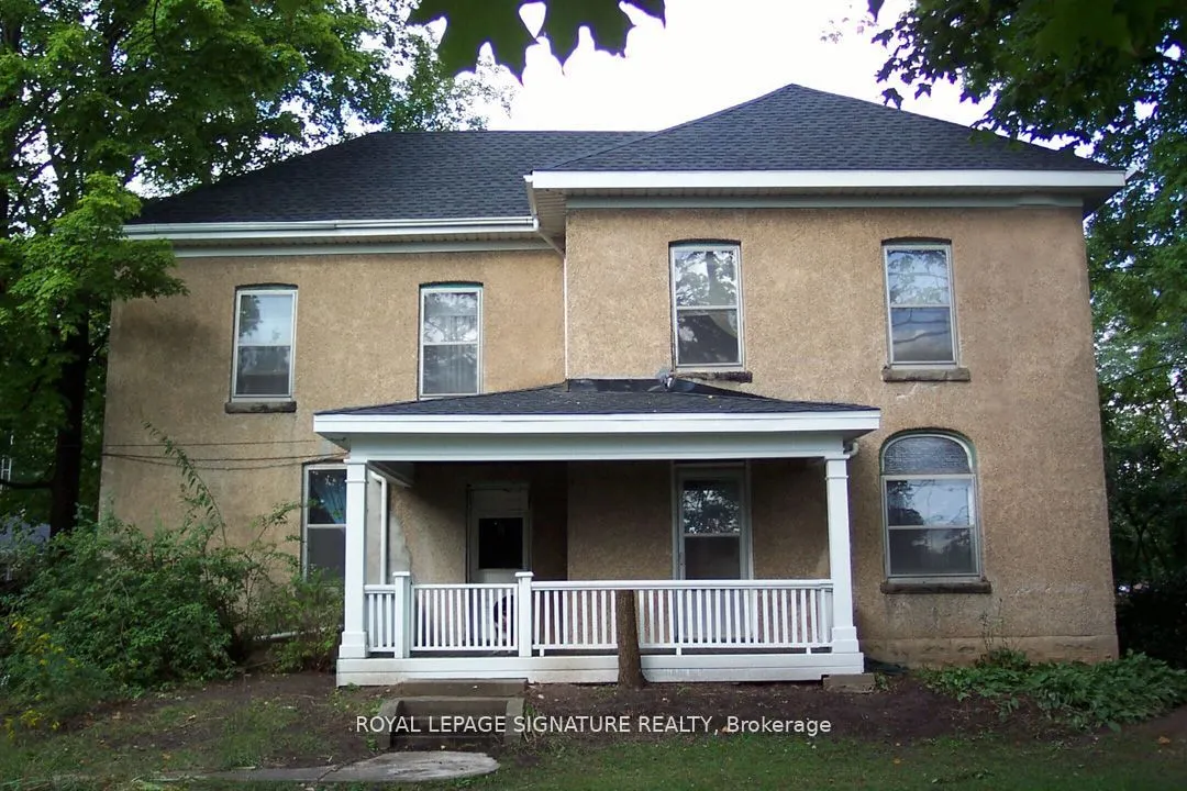 1592 Centre Rd