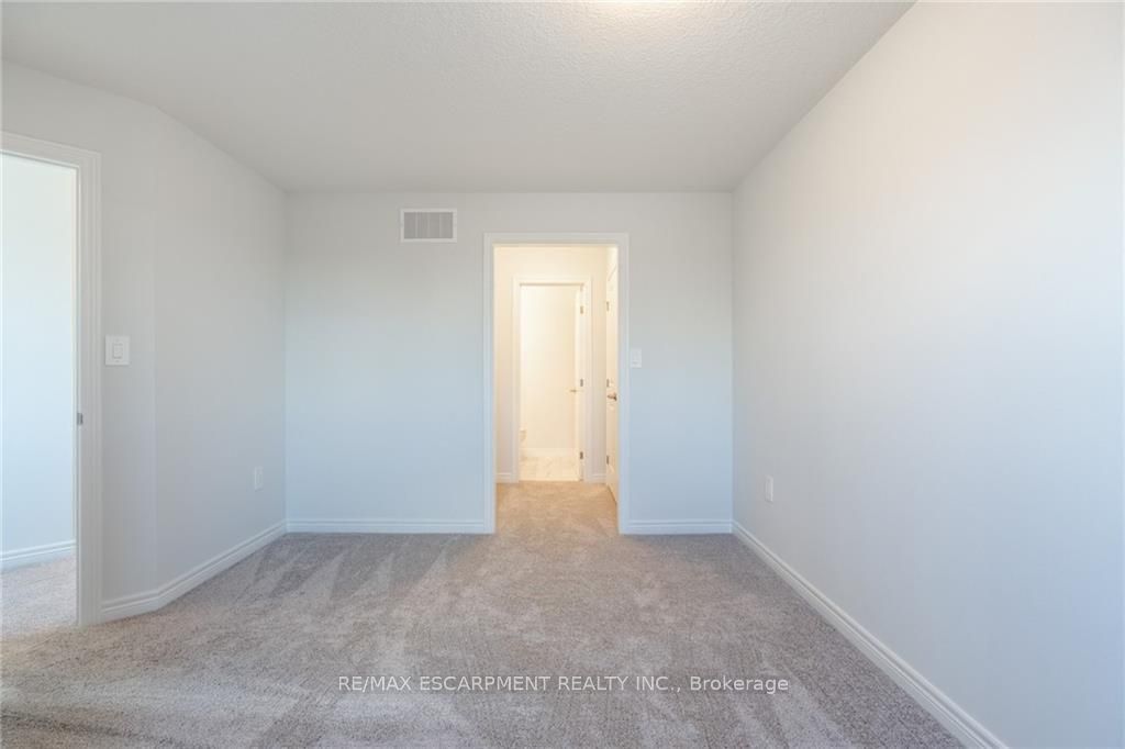 2620 Binbrook Road, #207