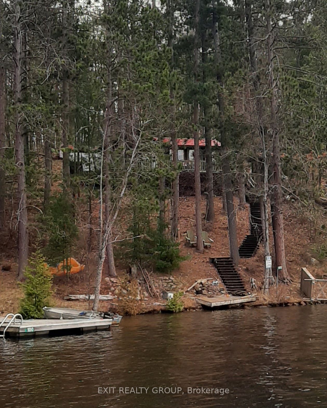 102 Mazinaw Lake
