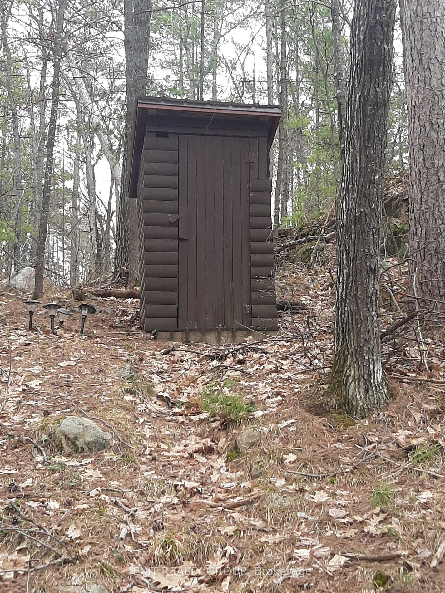 102 Mazinaw Lake