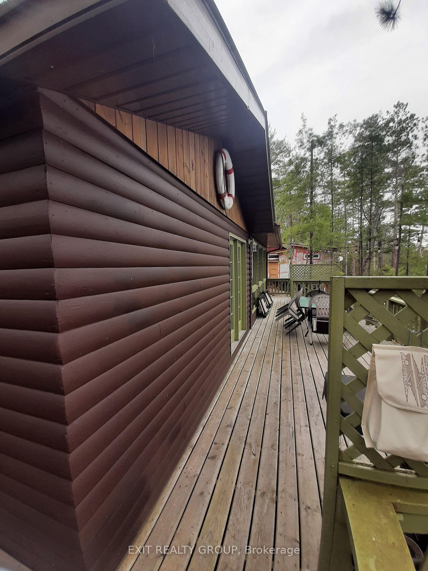102 Mazinaw Lake