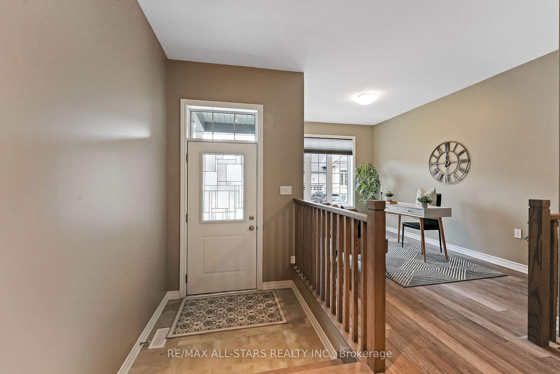 17 Lakewood Crescent, #29