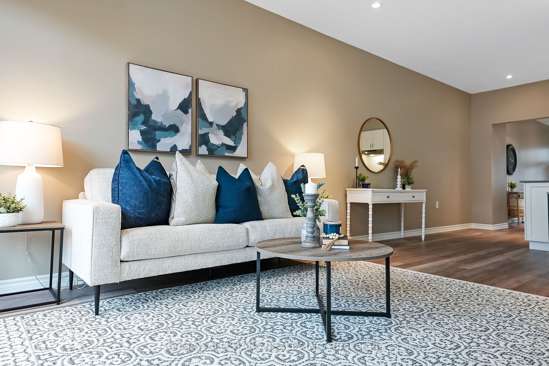 17 Lakewood Crescent, #29
