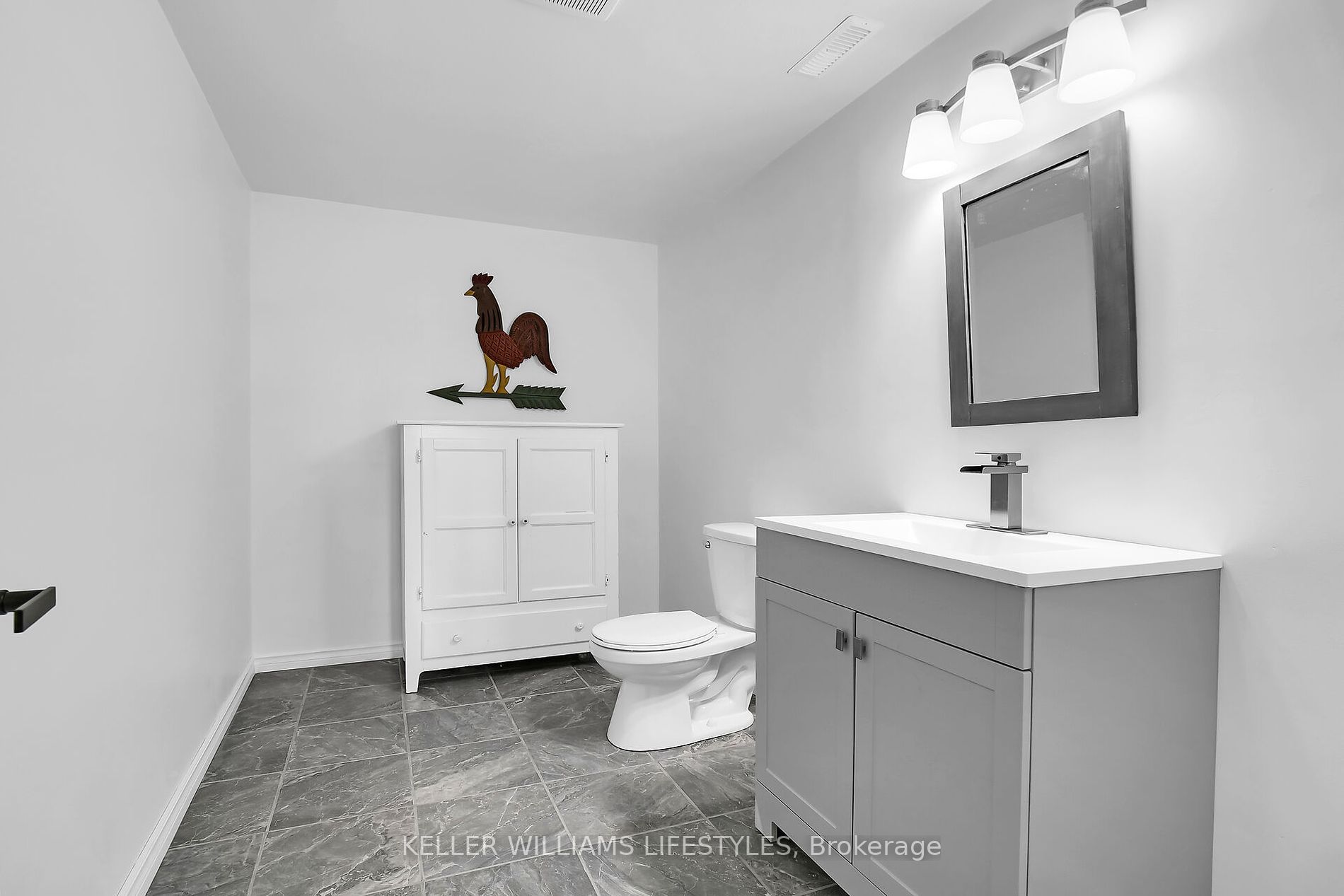 10038 Oxbow Drive #1