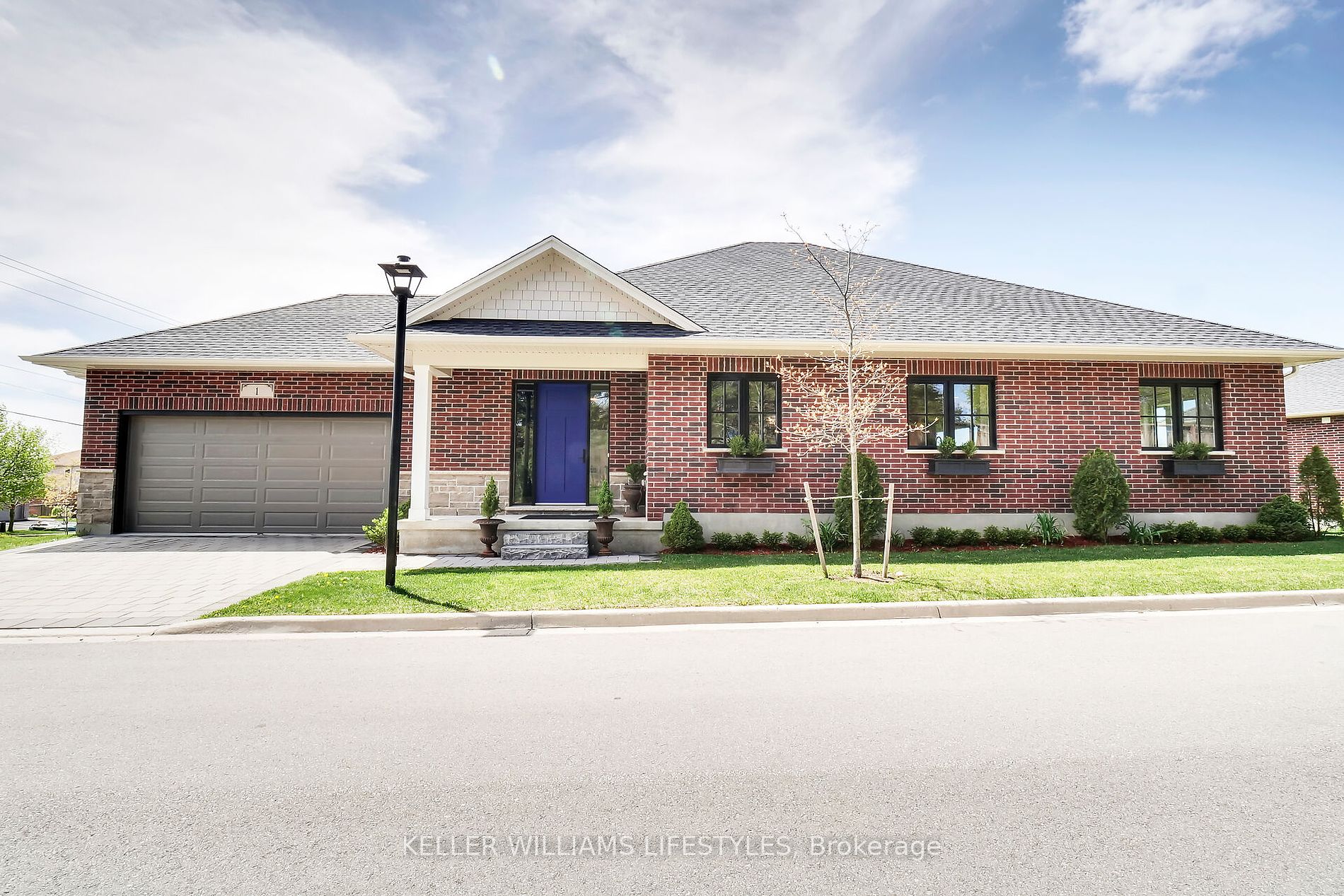 10038 Oxbow Drive #1