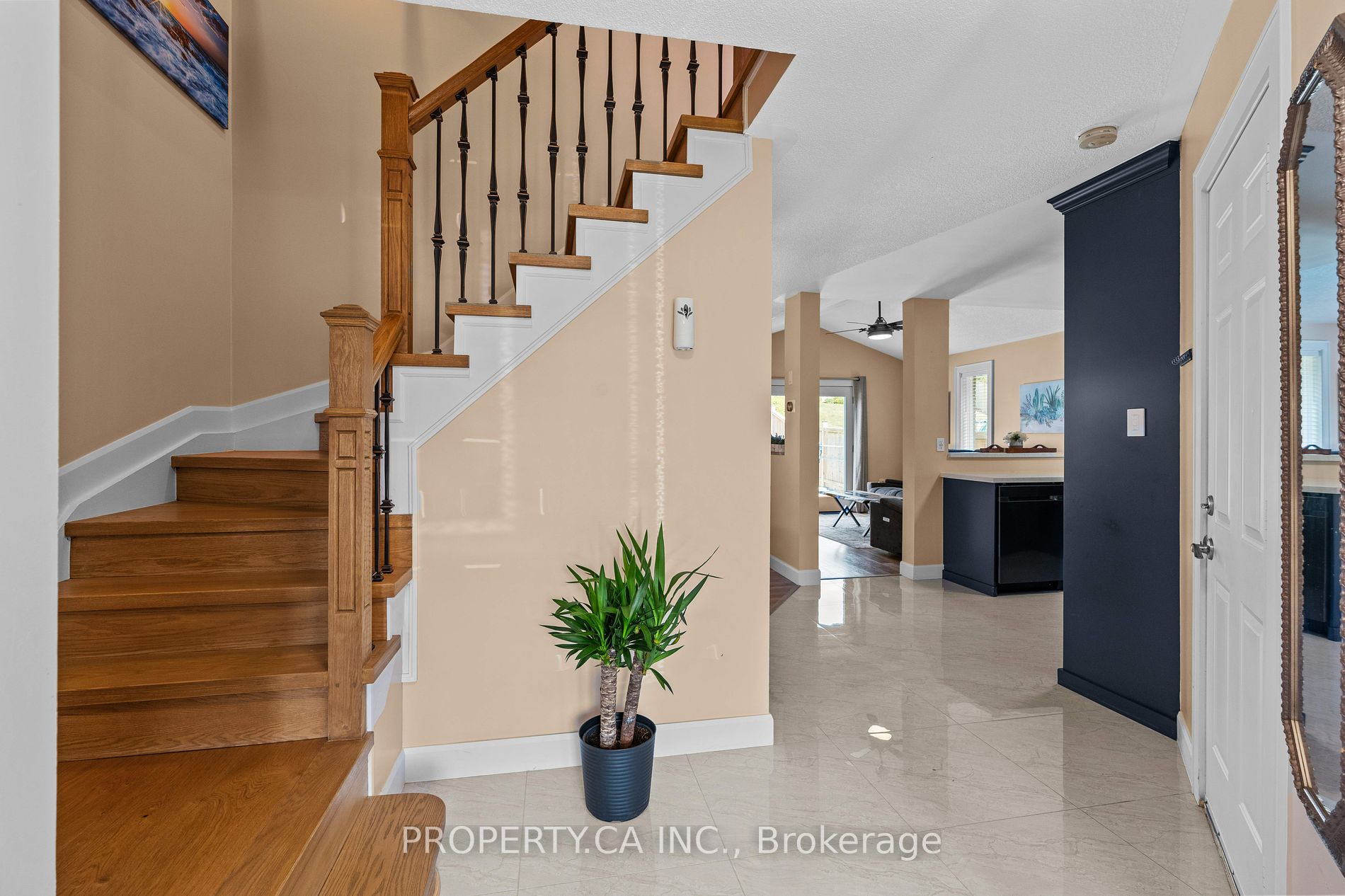 18 Sable Dr