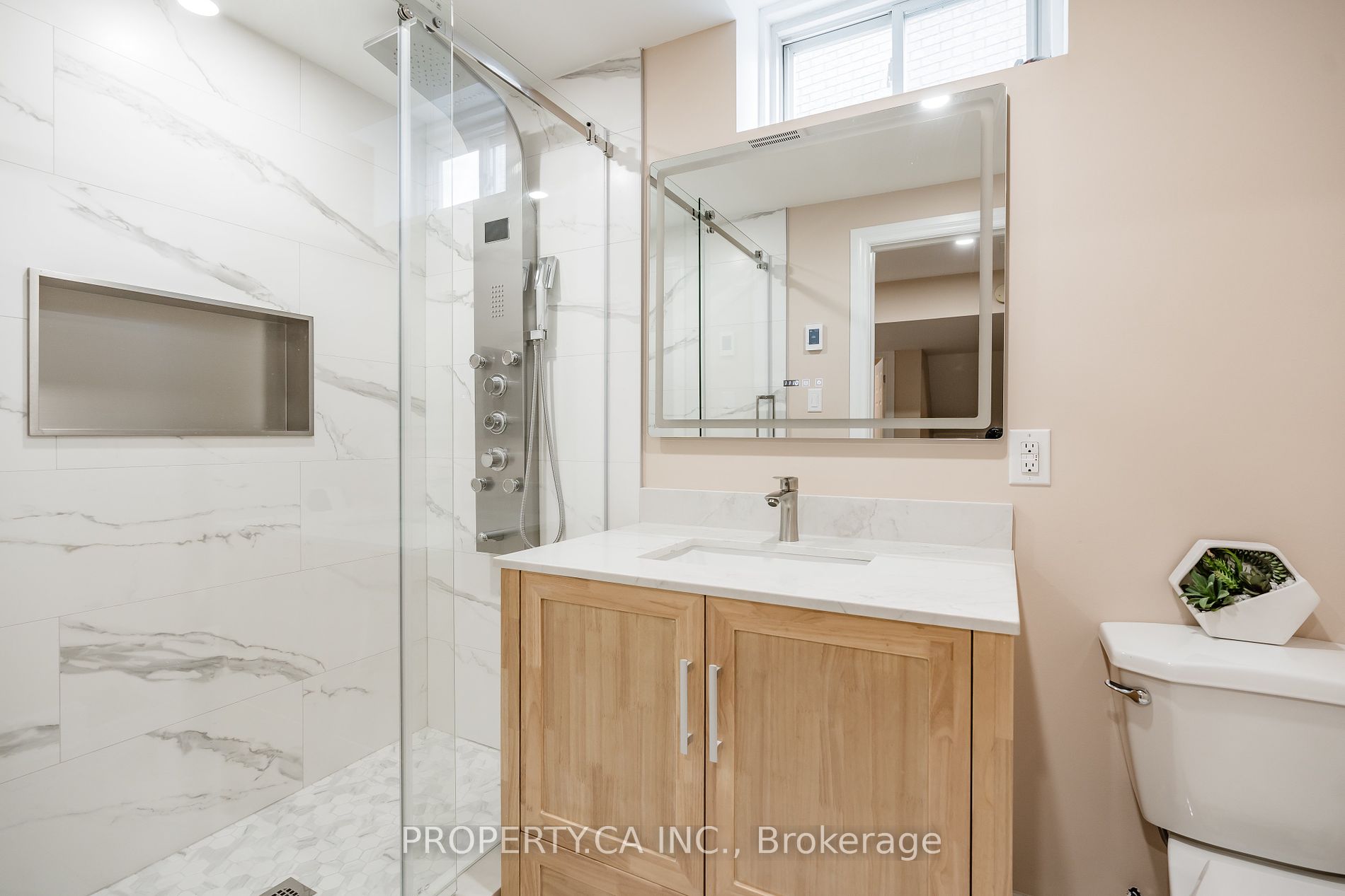 18 Sable Dr