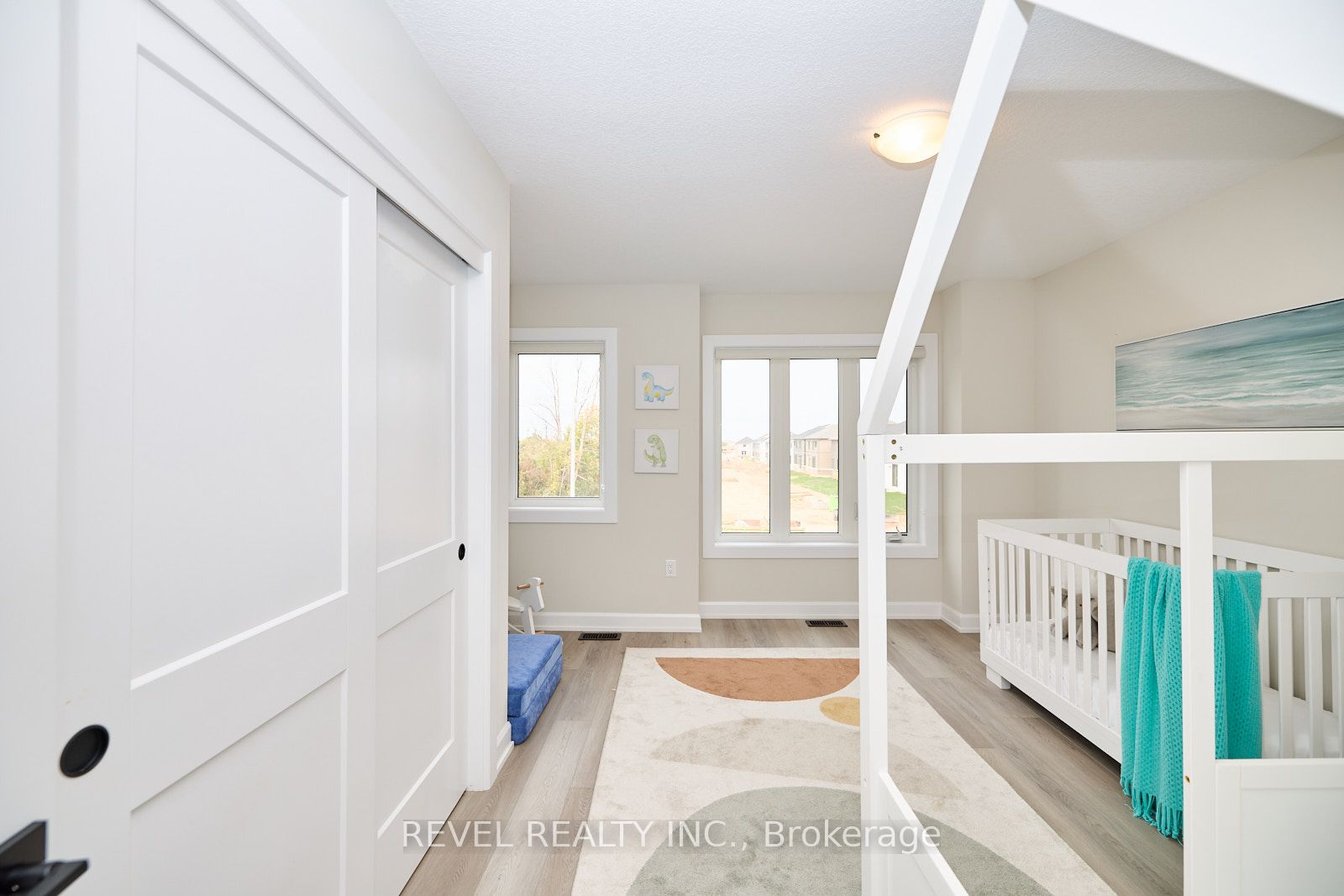 159 Starfire Cres