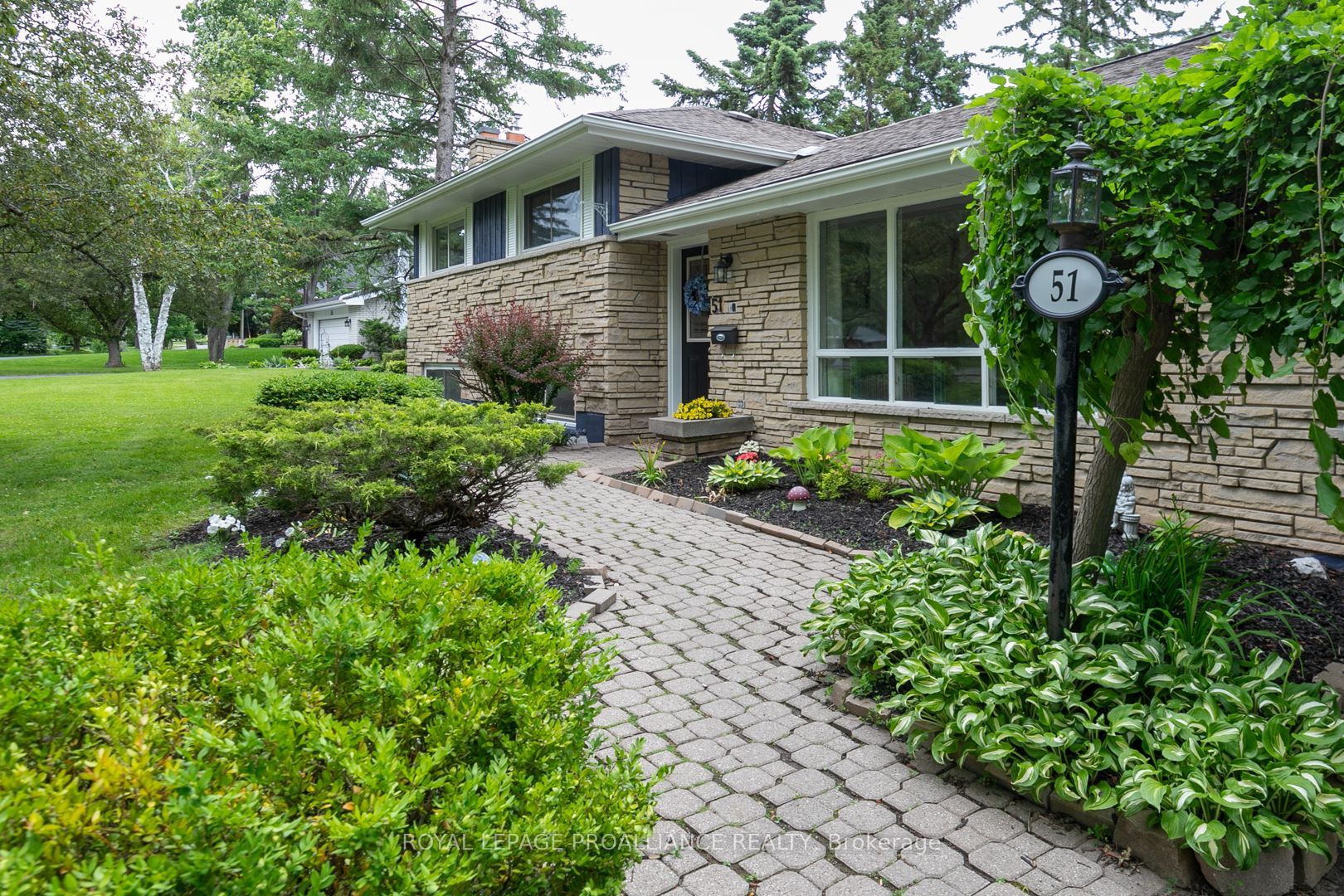 51 Selena Avenue