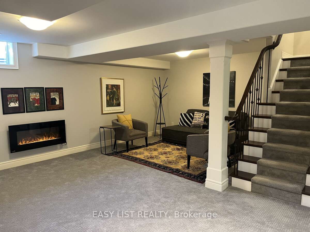175 Queen Street #3