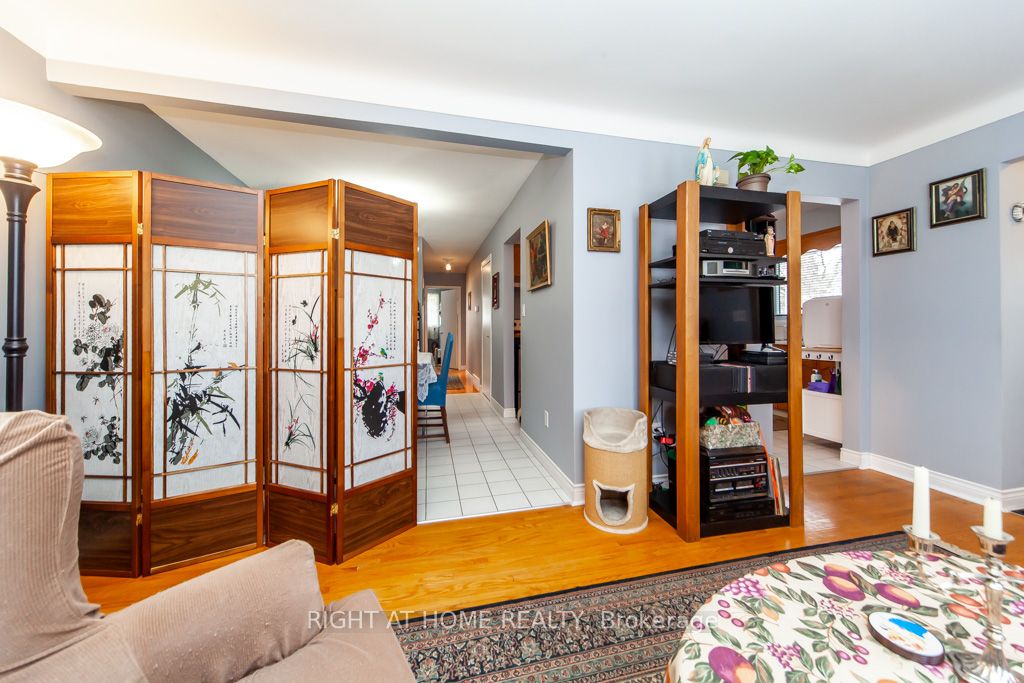 37 Allan Drive