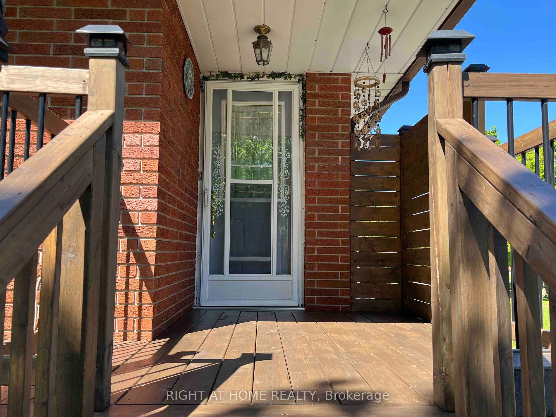 37 Allan Drive