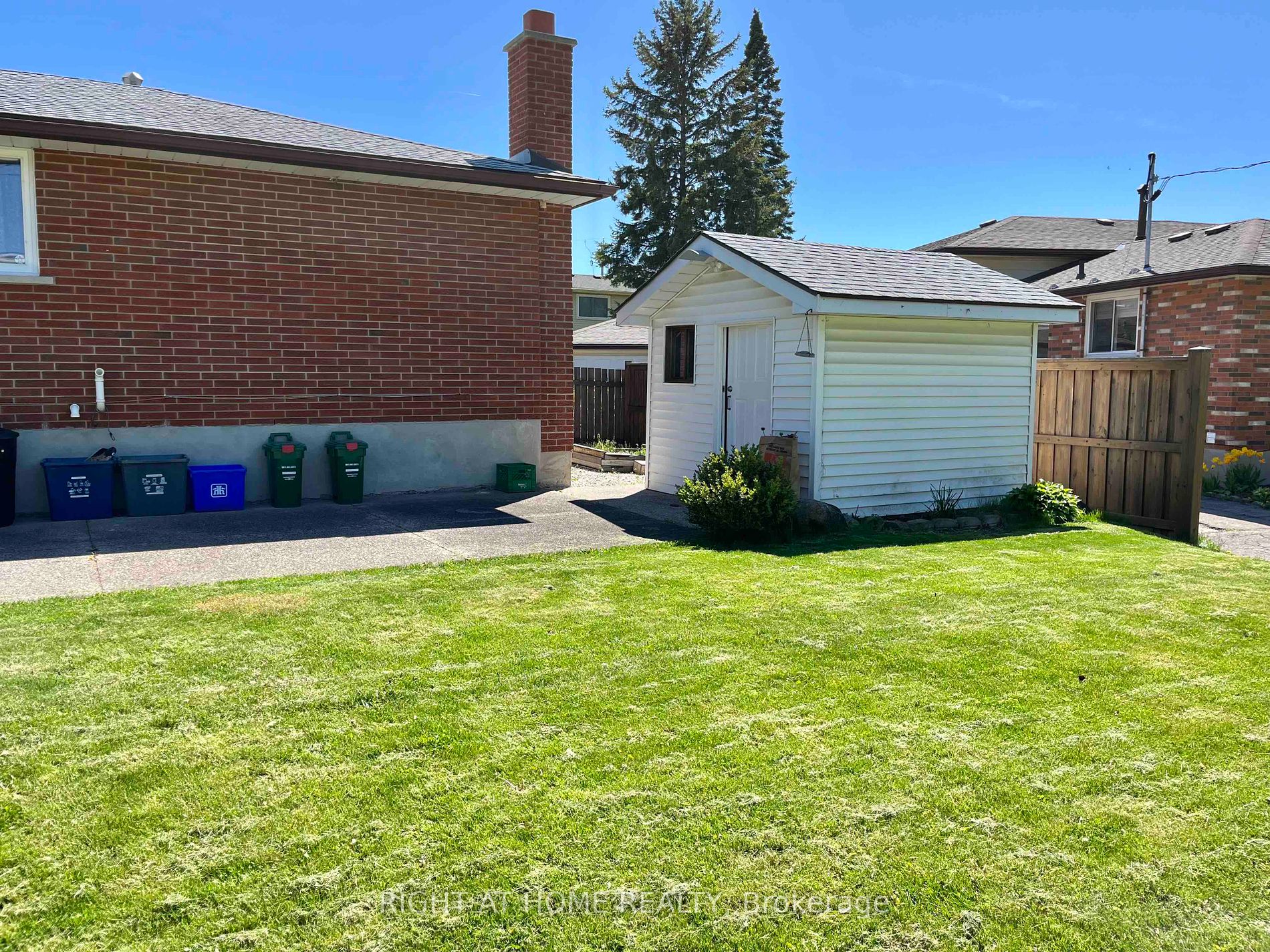 37 Allan Drive