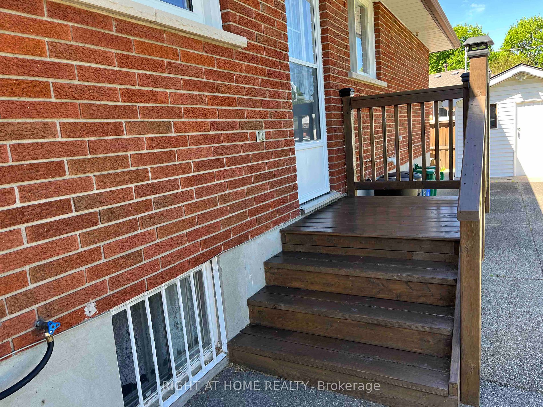 37 Allan Drive