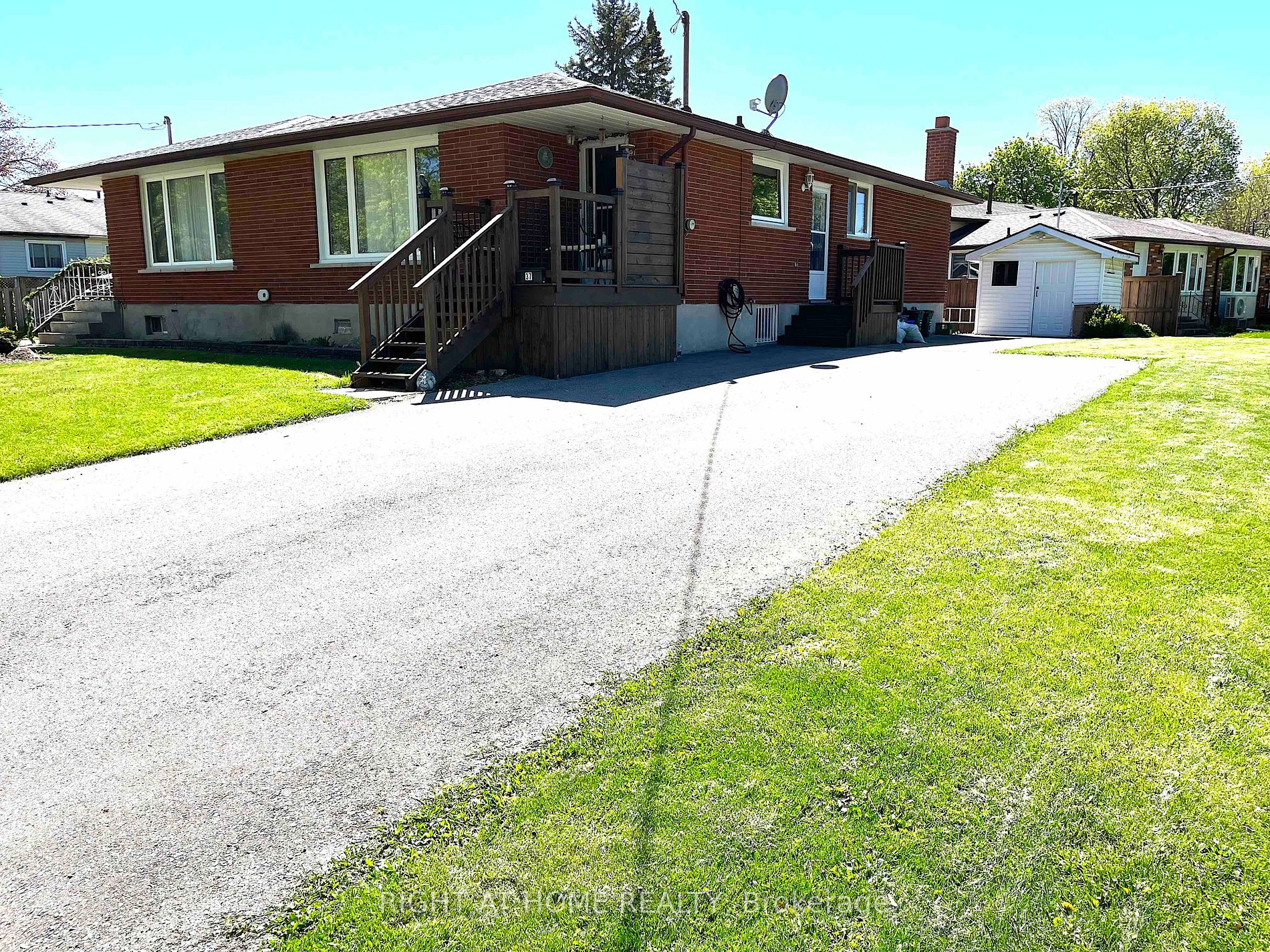 37 Allan Drive