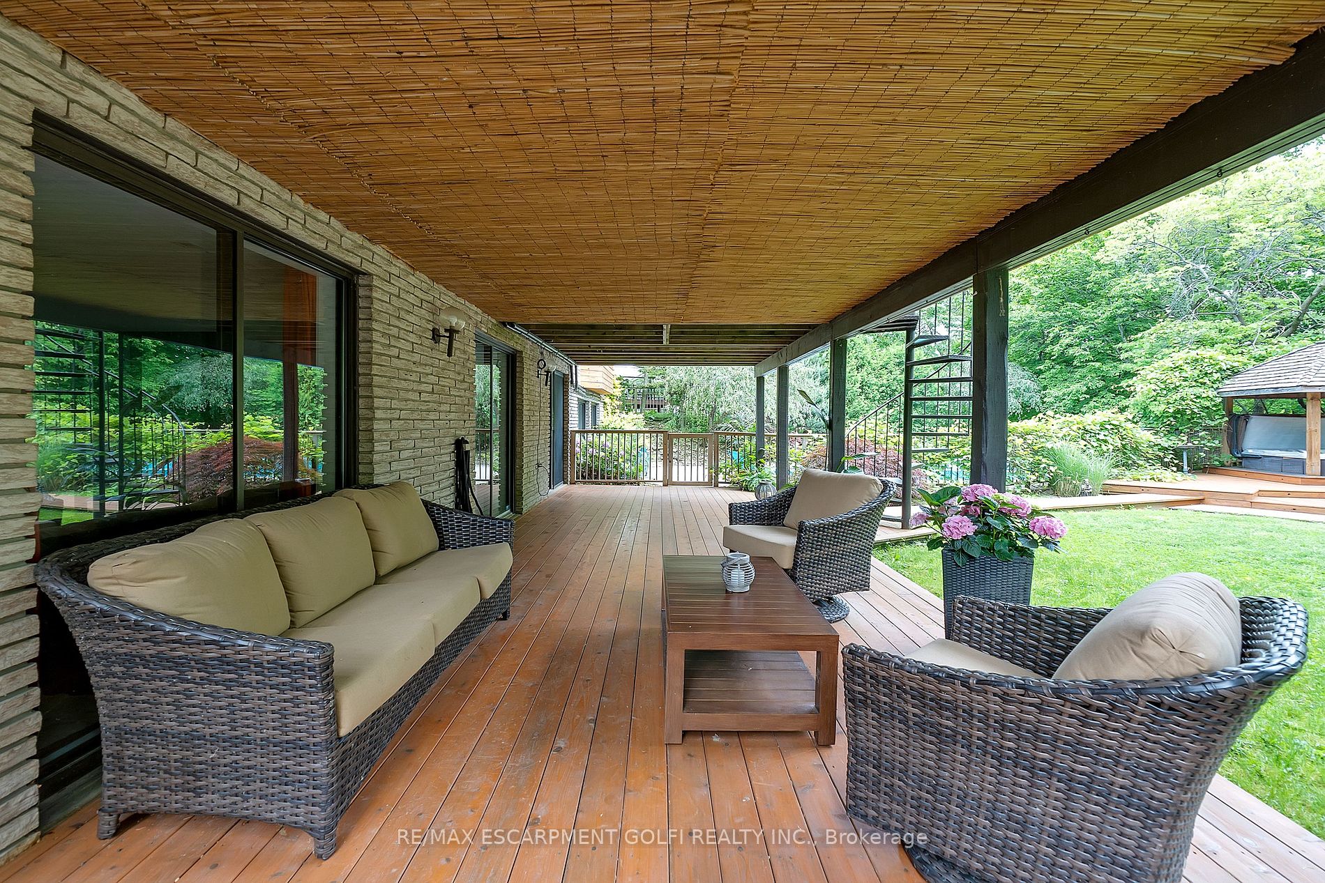 39 Hilts Dr